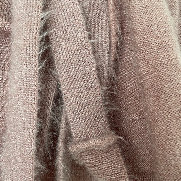 Lovers and Friends tie sweater - Picture 2 of 3